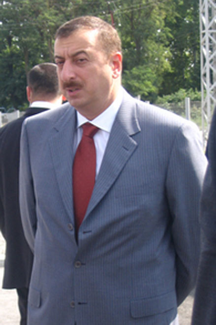 Президент Азербайджана совершит визит в Иран